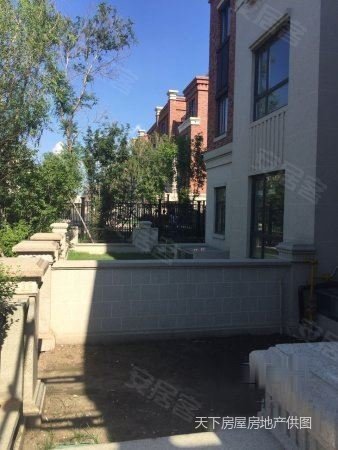 【多图】净月区复试公寓 有商圈 万达 户型端正