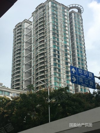 花城湾畔 电梯三房 无豪宅税 一线江景 豪华装修 无抵押按揭