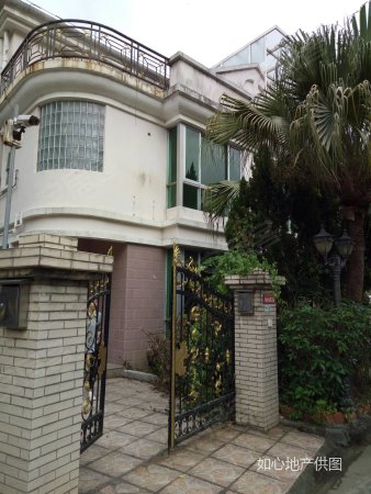 樟木头帝豪花园别墅三房两厅两卫南北通透独门独院别墅无敌观景