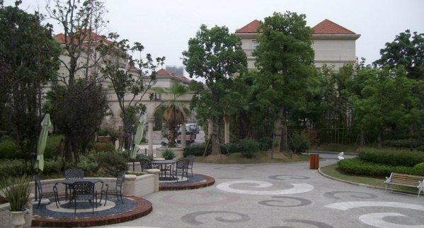 无锡二手房 惠山二手房 惠山新城二手房 嘉利华府庄园(别墅) 300万 4