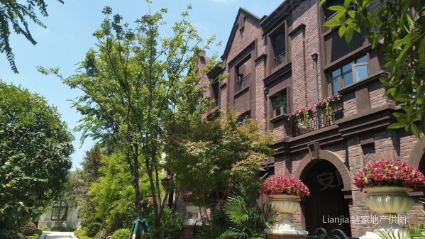 渝北融创国博城 板式洋房 巴蜀小学 南北通透 交通便利